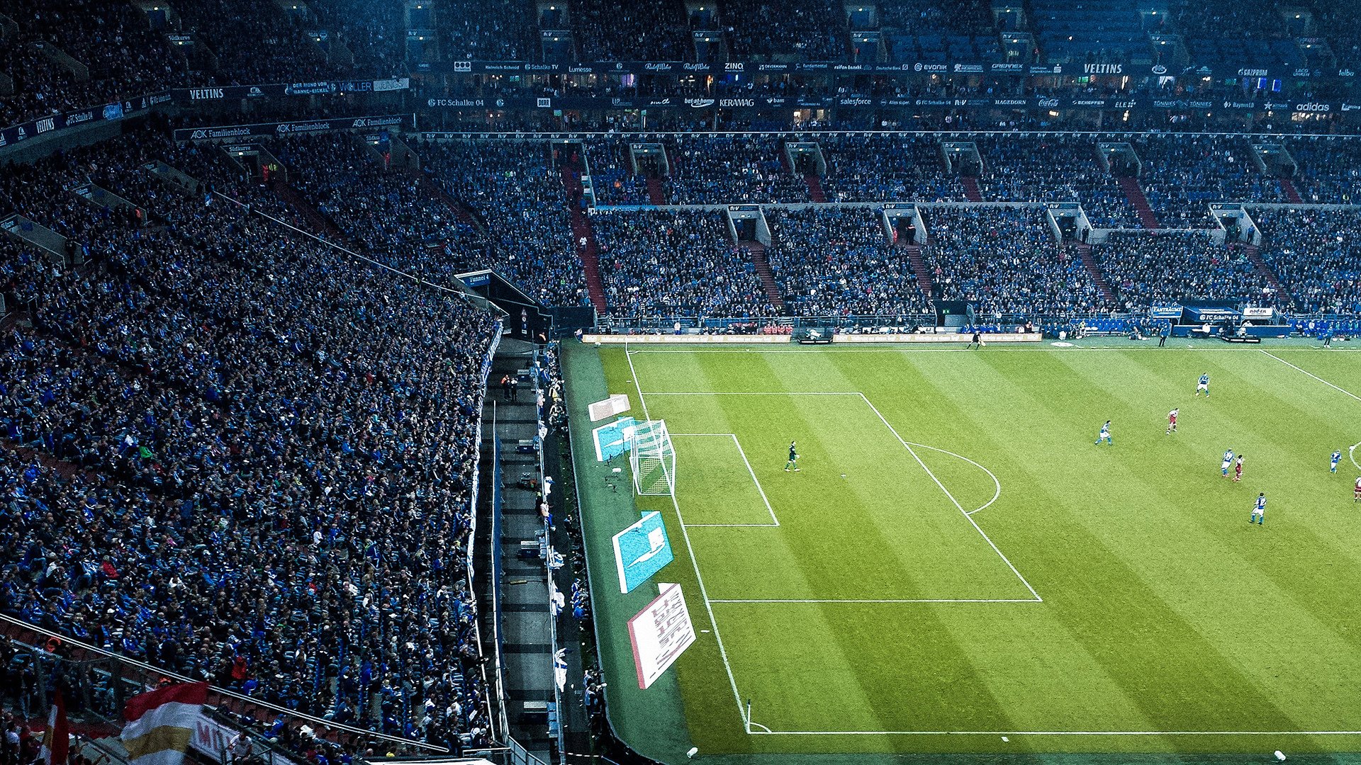 德甲激烈争夺：攻防兼备，惊喜不断，德甲争四